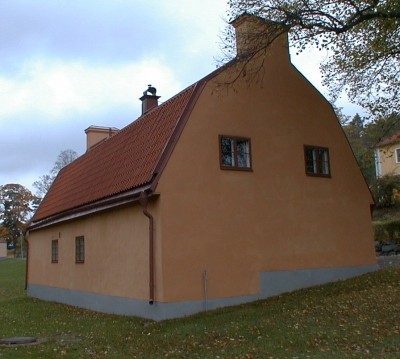 tumba hus 12.33.jpg